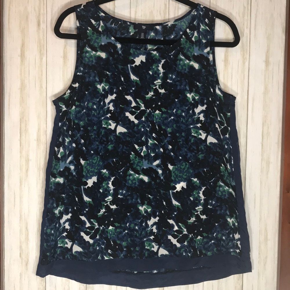 Gap Lightweight cropped abstract floral tank sz M